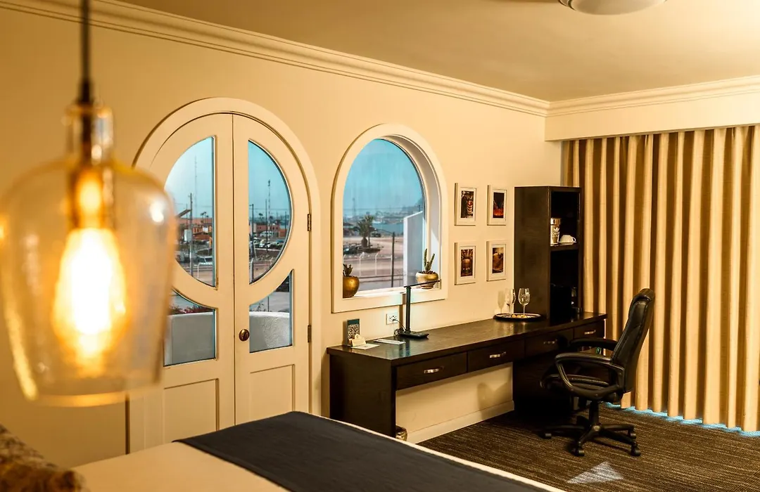 Corona Hotel & Spa-1
